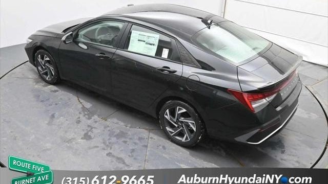 2025 Hyundai ELANTRA Hybrid SEL Sport