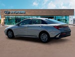 2025 ELANTRA Hybrid Thumbnail 4