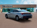 2025 ELANTRA Hybrid Thumbnail 5