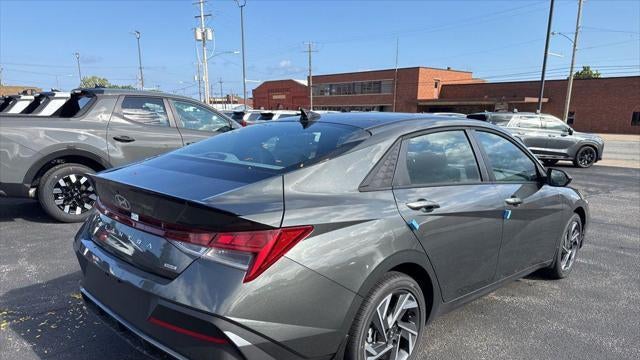 2025 Hyundai ELANTRA Hybrid SEL Sport