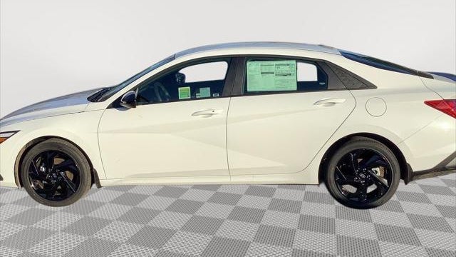 2026 Hyundai ELANTRA Hybrid SEL Sport