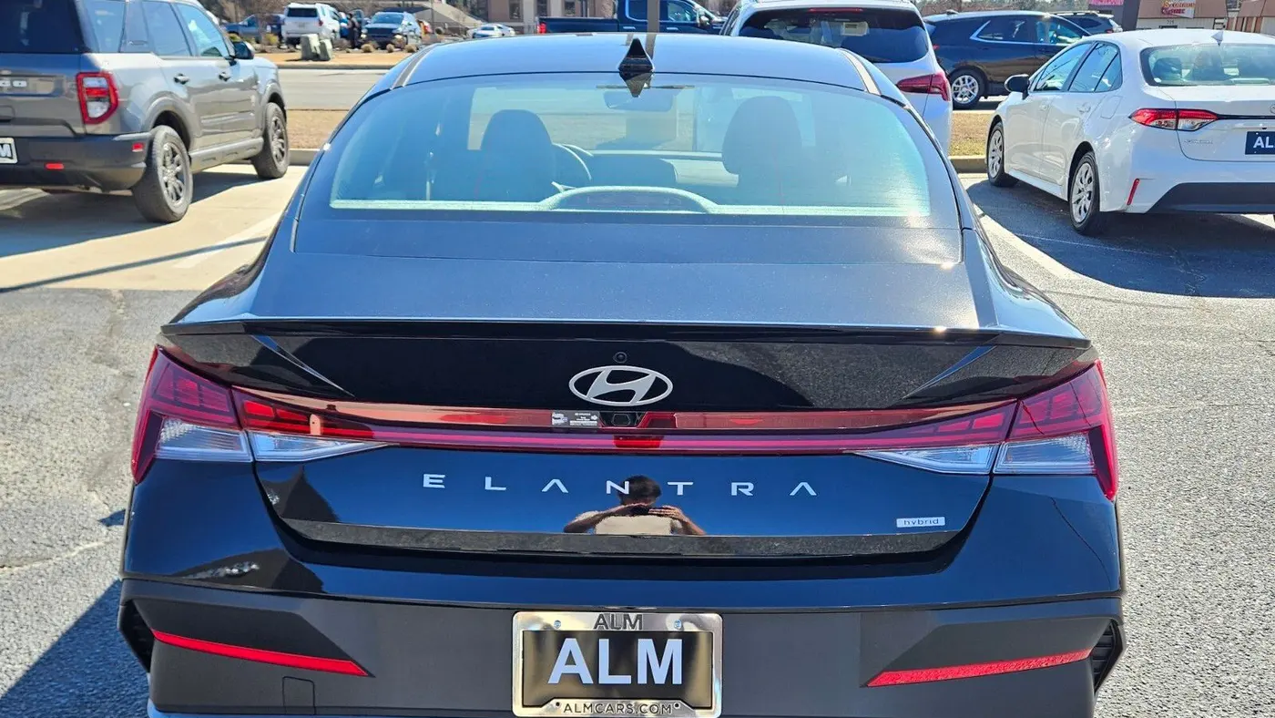 2026 Hyundai ELANTRA Hybrid SEL Sport
