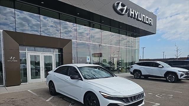 2026 Hyundai ELANTRA Hybrid SEL Sport