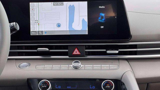 2026 Hyundai ELANTRA Hybrid SEL Sport