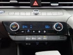 2024 ELANTRA Hybrid Thumbnail 15