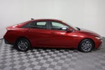 2024 ELANTRA Hybrid Thumbnail 9
