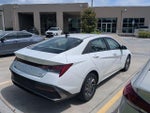 2024 ELANTRA Hybrid Thumbnail 3