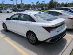 2024 ELANTRA Hybrid Thumbnail 4