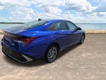 2024 ELANTRA Hybrid Thumbnail 1