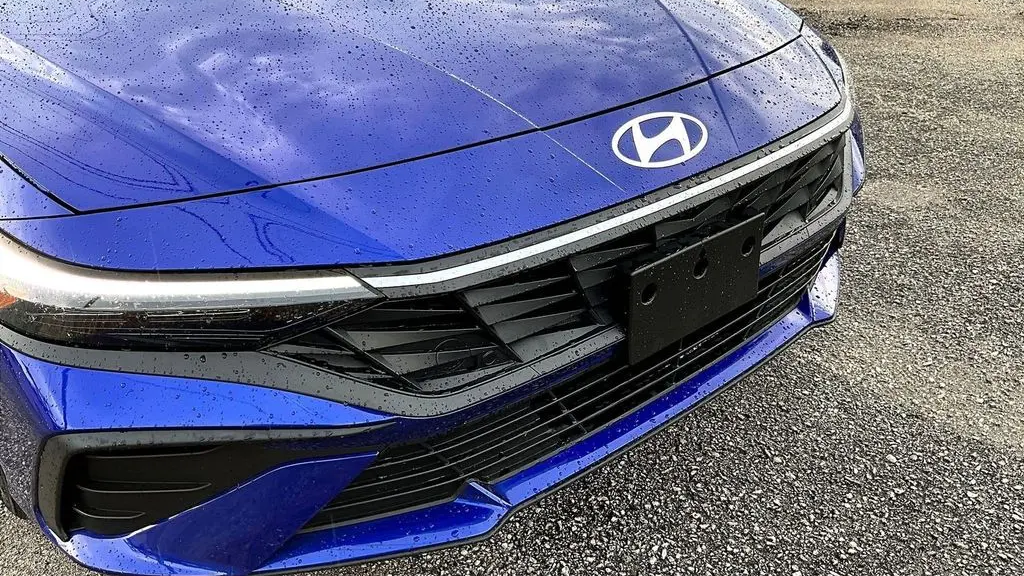 2024 Hyundai ELANTRA Hybrid Blue