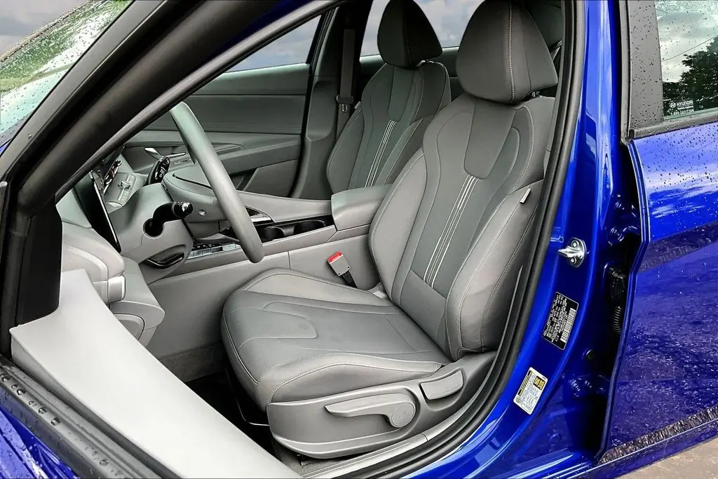 2024 Hyundai Elantra - $22,400