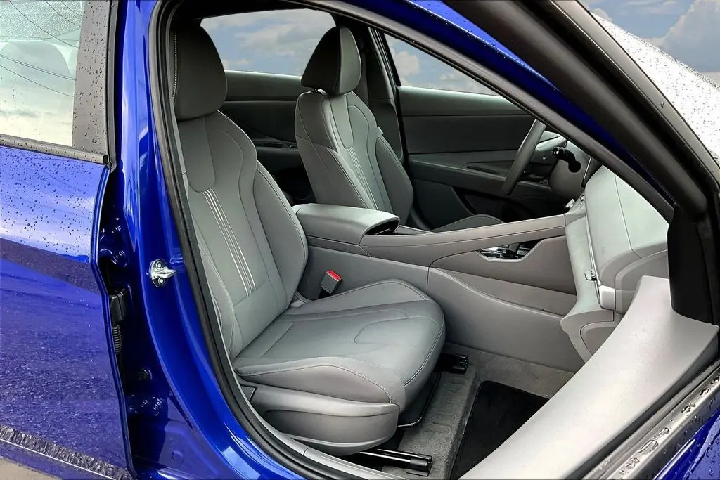 2024 Hyundai Elantra - $22,400
