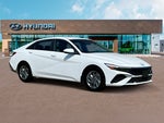2025 ELANTRA Hybrid Thumbnail 10