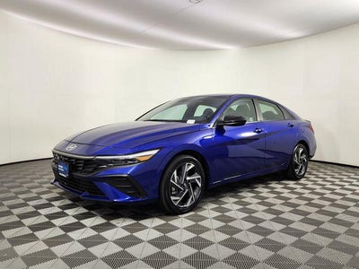 2025 Hyundai Elantra Hybrid SEL Sport 4DR Sedan