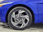 2025 ELANTRA Hybrid Thumbnail 15