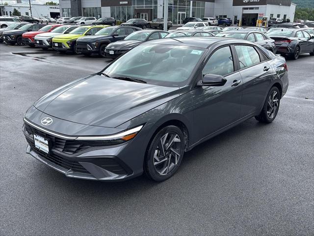 2025 Hyundai Elantra - $24,299