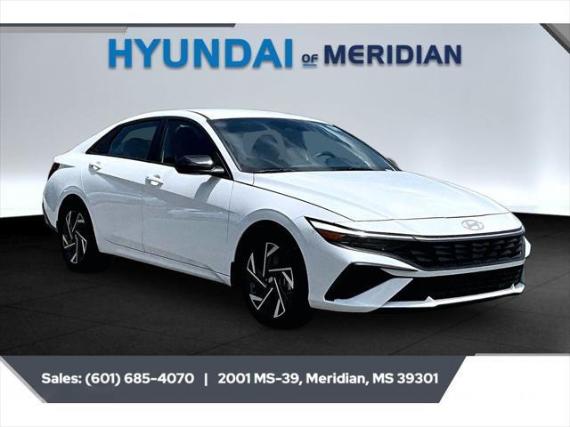 2025 Hyundai Elantra - $28,113