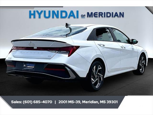 2025 Hyundai Elantra - $28,113