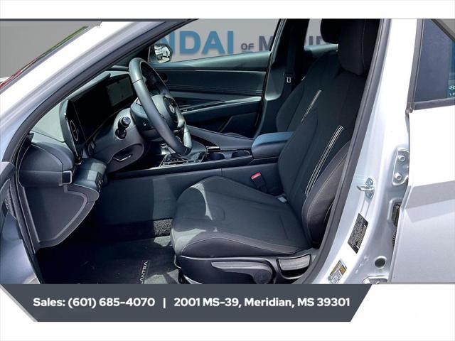 2025 Hyundai Elantra - $28,113