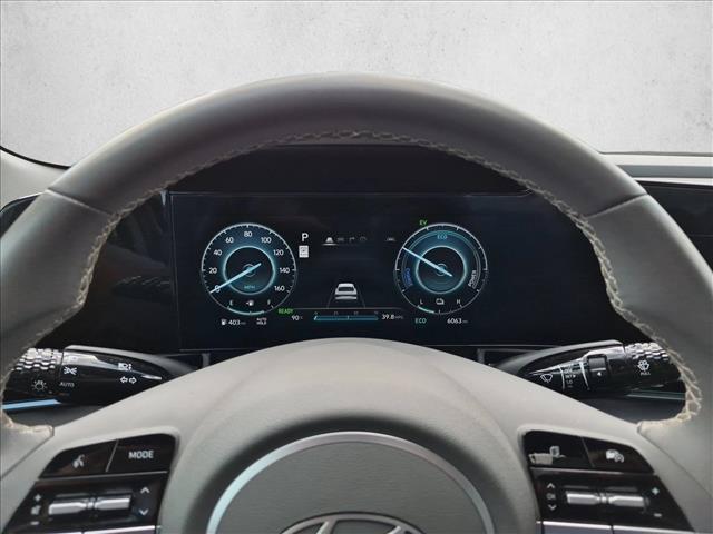 2025 Hyundai Elantra - $24,100