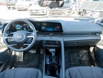 2025 ELANTRA Hybrid Thumbnail 16