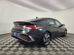2025 ELANTRA Hybrid Thumbnail 5