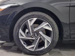 2025 ELANTRA Hybrid Thumbnail 19