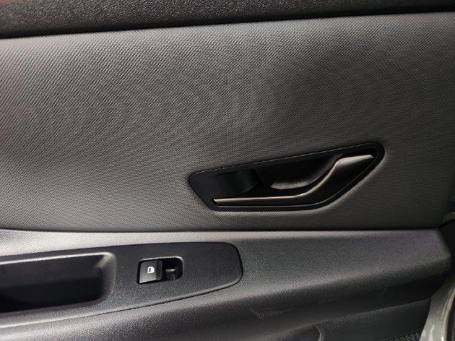 2025 Hyundai Elantra - $25,463