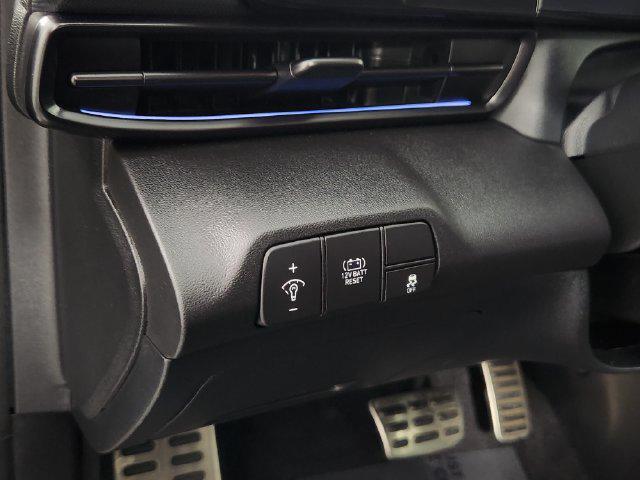 2025 Hyundai Elantra - $25,463