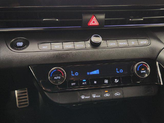2025 Hyundai Elantra - $25,463
