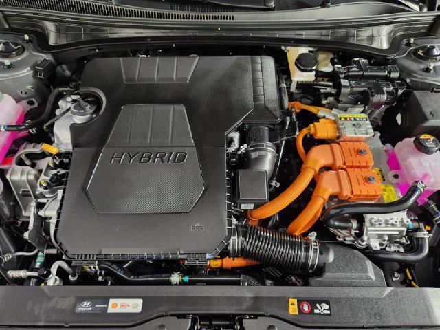2025 Hyundai Elantra - $25,463