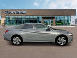 2025 ELANTRA Hybrid Thumbnail 18
