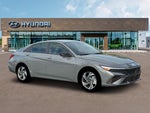 2025 ELANTRA Hybrid Thumbnail 20