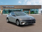 2025 ELANTRA Hybrid Thumbnail 22