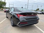 2025 ELANTRA Hybrid Thumbnail 26