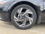 2025 ELANTRA Hybrid Thumbnail 32