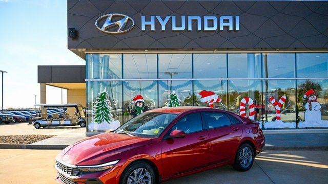 Preowned 2026 Hyundai ELANTRA Hybrid Blue for Sale