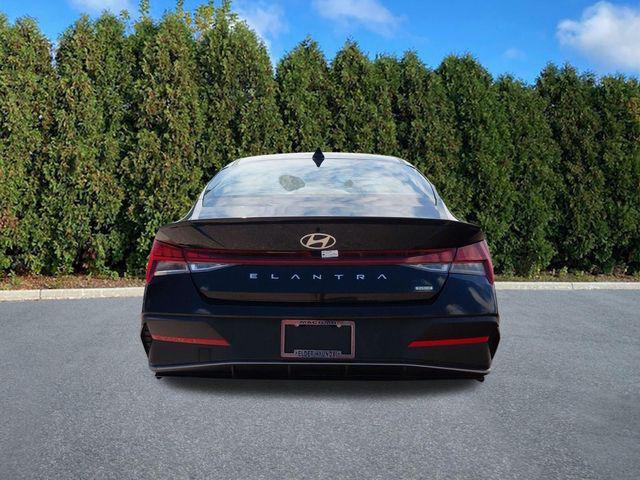 2026 Hyundai Elantra - $25,900