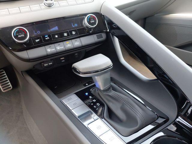 2026 Hyundai Elantra - $25,900