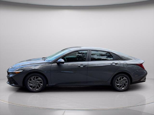 2026 Hyundai Elantra - $23,990