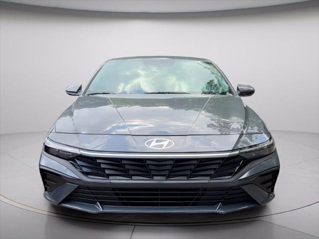 2026 Hyundai Elantra - $23,990
