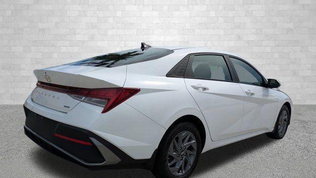 2024 Hyundai ELANTRA Hybrid Blue