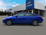 2024 ELANTRA Hybrid Thumbnail 3