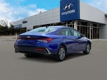 2024 ELANTRA Hybrid Thumbnail 7