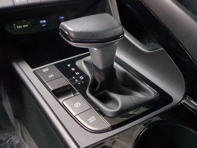 2025 Hyundai Elantra - $21,800