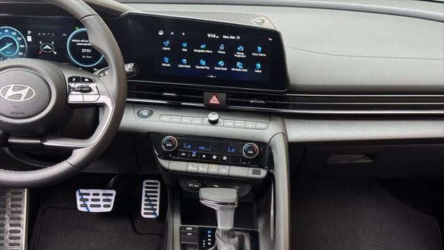 2025 Hyundai ELANTRA Hybrid SEL Sport