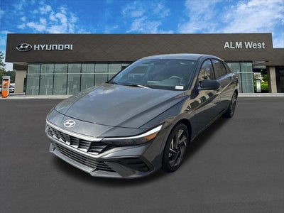2025 Hyundai Elantra Hybrid SEL Sport 4DR Sedan