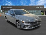 2025 ELANTRA Hybrid Thumbnail 3