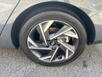 2025 ELANTRA Hybrid Thumbnail 19