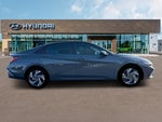 2025 ELANTRA Hybrid Thumbnail 9